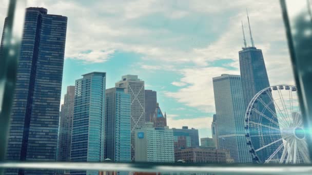 중요 한 회의 시카고 일리노이에서 사업가 핸드쉐이킹 — 비디오