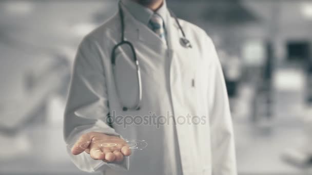 Lekarz trzymając w ręku męskiej antykoncepcji — Wideo stockowe