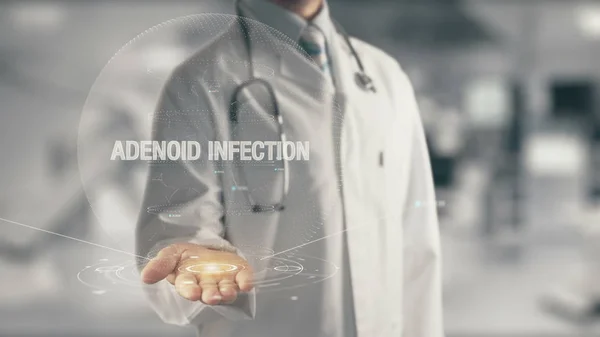 Médico sosteniendo en la mano la infección adenoide — Foto de Stock