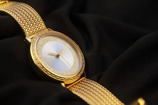 Montre Bracelet Indien Pour Femme — Photo