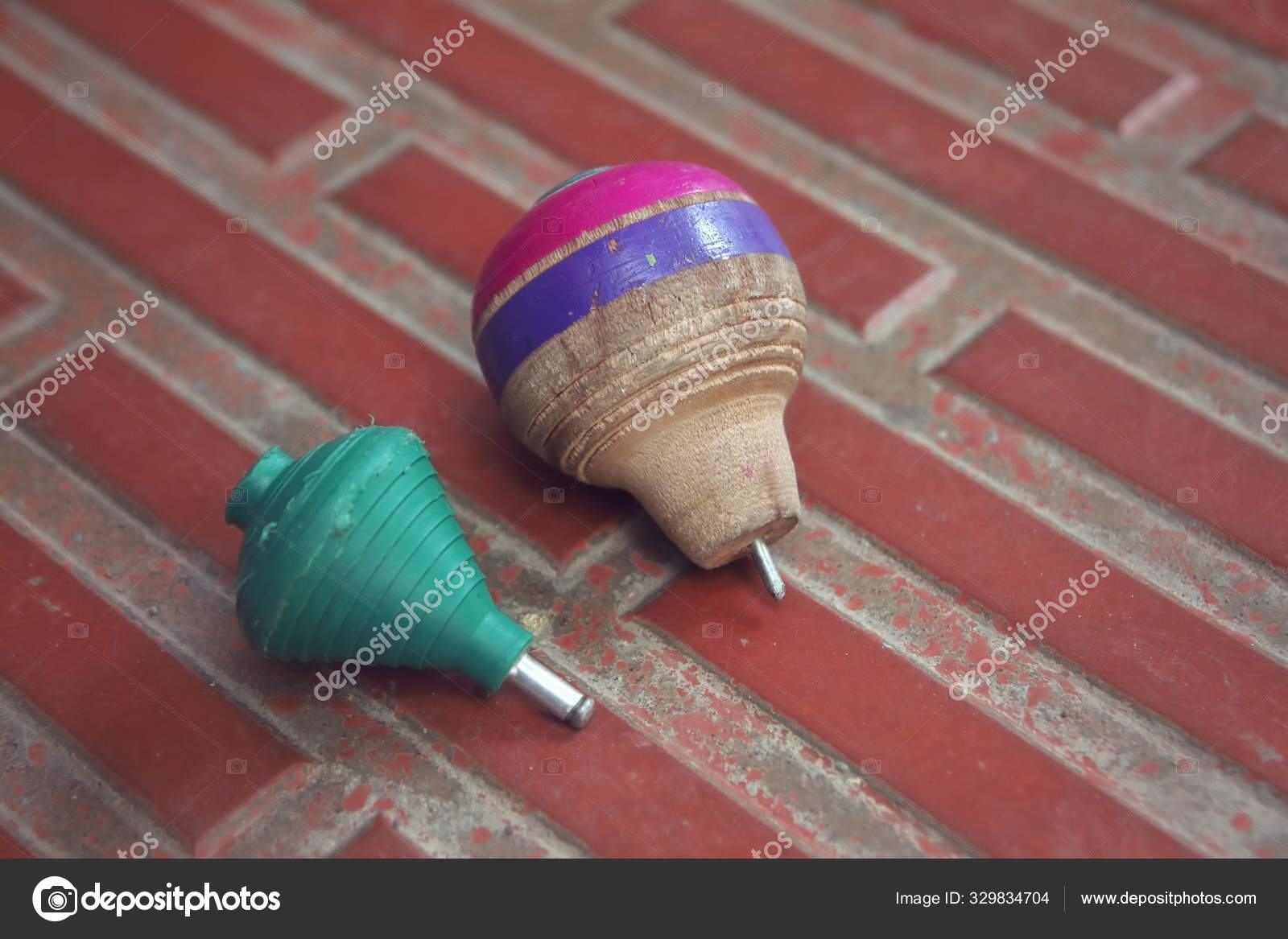 spinning top with string