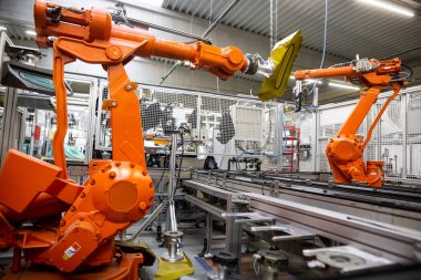 Otomotiv endüstrisindeki büyük ekonomik kriz nedeniyle üretimin durdurulması, endüstriyel konsept