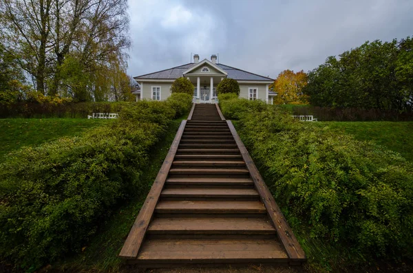 Ev-Mikhailovskoye Estate A. Puşkin Müzesi. Puşkin dağlar. Pskov bölgesi. Rusya.