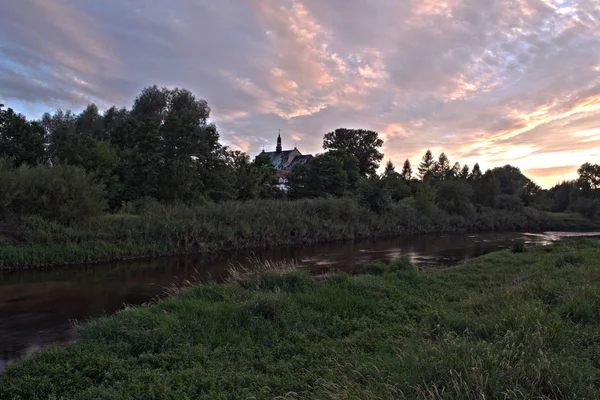 Захід над річкою Нер . — стокове фото