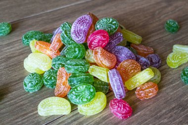 Renkli şeker şeker