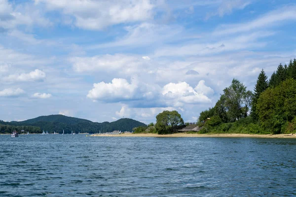 Hills on Lake Solinskim, Polônia — Fotografia de Stock
