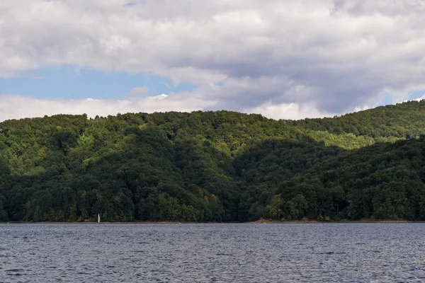 Hills on Lake Solinskim, Polônia — Fotografia de Stock