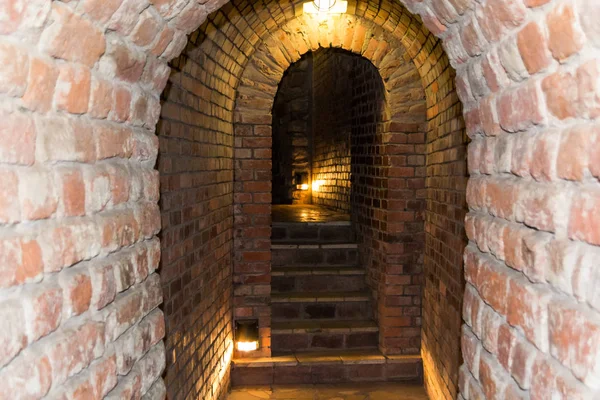 Piyasada Sandomierz, Polonya'nın altındaki tünellerden