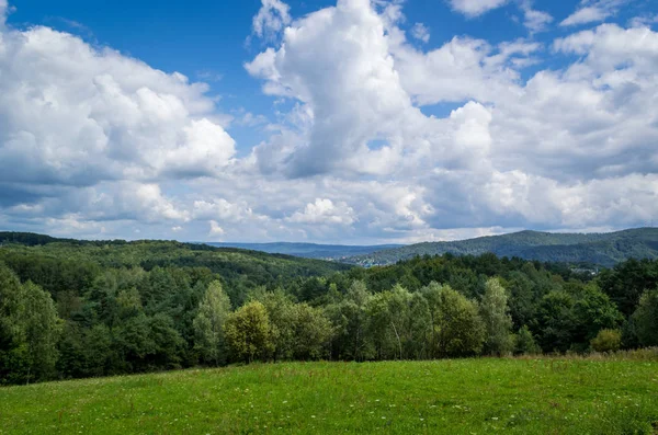 Colinas Verdes Das Montanhas Bieszczady Polônia — Fotografia de Stock