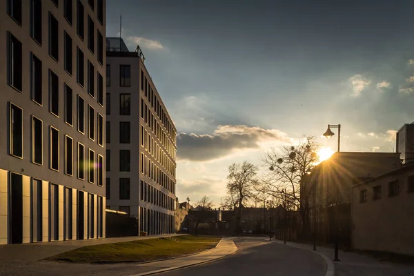 Yeni Merkezi şehir Lodz, Polonya, modern mimarinin tarihi binalar ile kombine