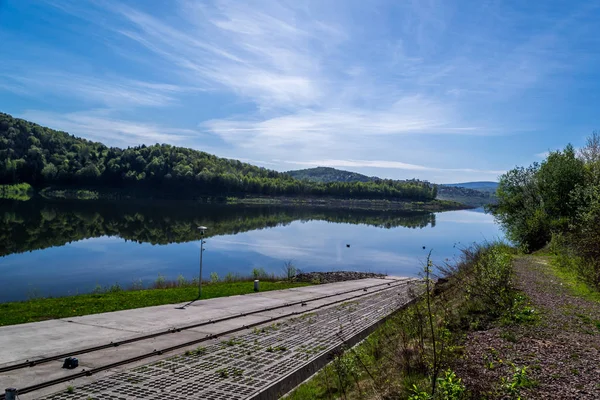 Barragem Cidade Swinna Poreba Polônia — Fotografia de Stock