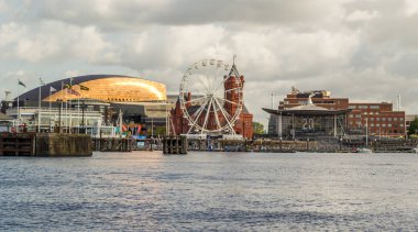 Galler 'in başkentinde Cardiff Körfezi.