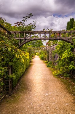 Cardiff, Galler şehrinde güzel bir park.