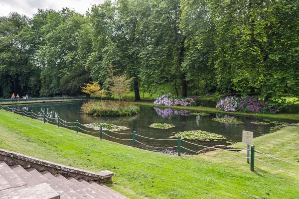 Piękny Park Mieście Cardiff Walia — Zdjęcie stockowe