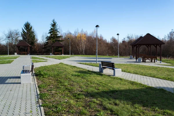 Estacionamento Com Lugares Para Brincar Relaxar — Fotografia de Stock