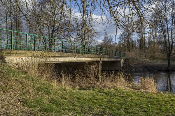 Most Divoké Řece Grabii Středním Polsku — Stock fotografie