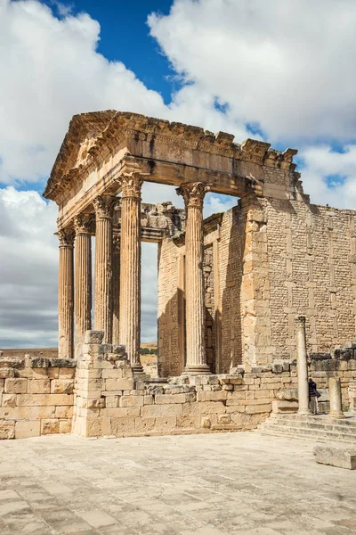 A római Capitol. Tönkre. Tunézia, Dougga. — Stock Fotó