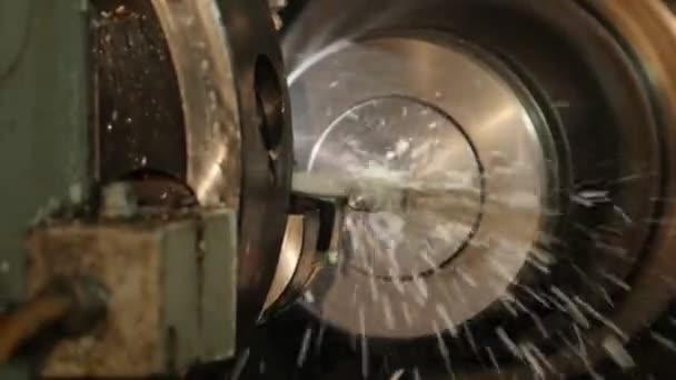 cnc machine aiguise le produit 