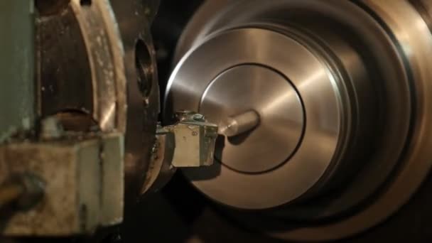 cnc machine aiguise le produit 