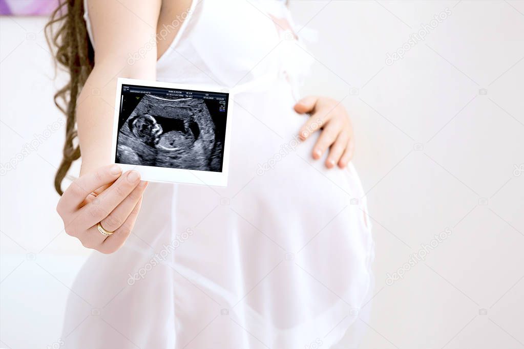 Pregnant woman. Pregnancy