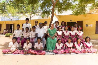 Editoryal belgesel görüntü. Okul çocukları