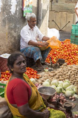 Editoryal açıklayıcı resim. Hindistan'da gıda pazarı