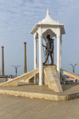 Hindistan'da Gandhi heykeli