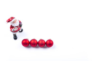 Noel Noel Baba beyaz zemin üzerine kırmızı topları ile
