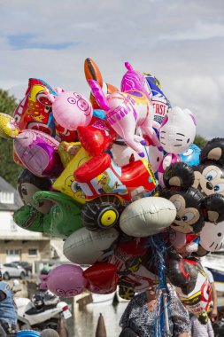 Balonlar, renkli polka dot