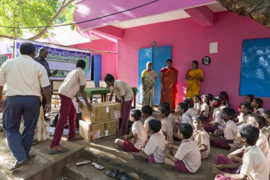 Belgesel yayın görüntü. Hükümet okulda toplantı