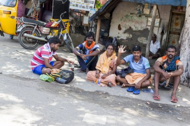 Belgesel yayın görüntü. Kimliği belirsiz Hıristiyanlar, Chennai, Madras Velanganni, hac için Velankanni için Katolikler insanların yürüme