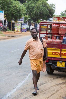 Belgesel yayın görüntü. Kimliği belirsiz Hıristiyanlar, Chennai, Madras Velanganni, hac için Velankanni için Katolikler insanların yürüme