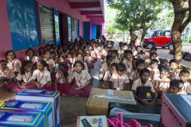 Belgesel yayın görüntü. Hükümet okulda toplantı