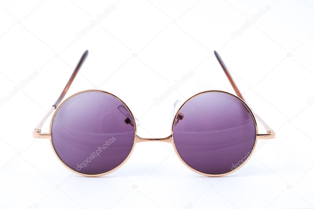 Classic round sunglasses