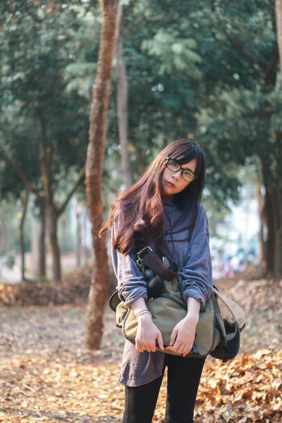 Encantadora chica asiática —  Fotos de Stock