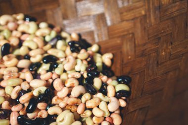 Karışık ham fasulye