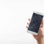 stock-photo-mobile-phone-with-broken-screen
