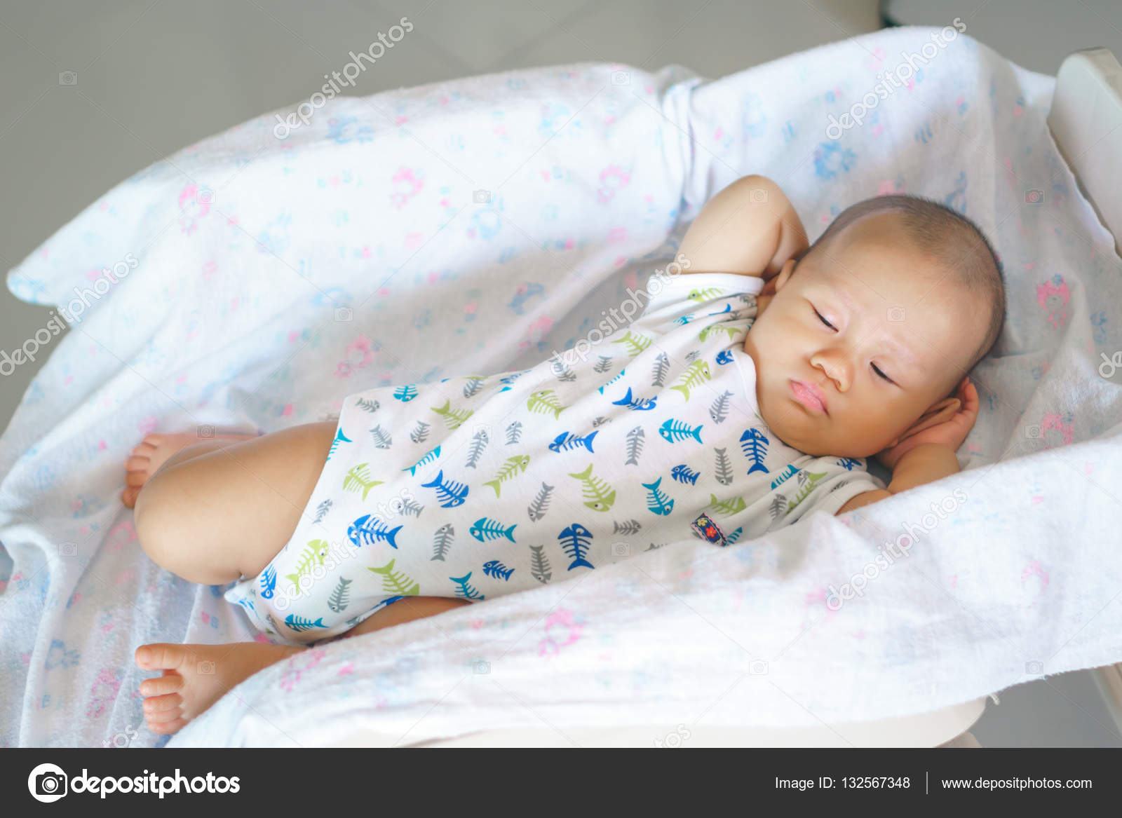 Sleeping Asian Baby Stock Photo Bonnontawat 132567348 Asian Baby Sleeping In Auto High Chair Photo By