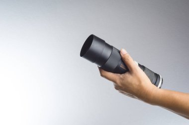 Vitage kamera len tutan el