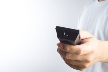 Uzaktan kumandalı el