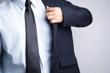 İş adamı giyinmek