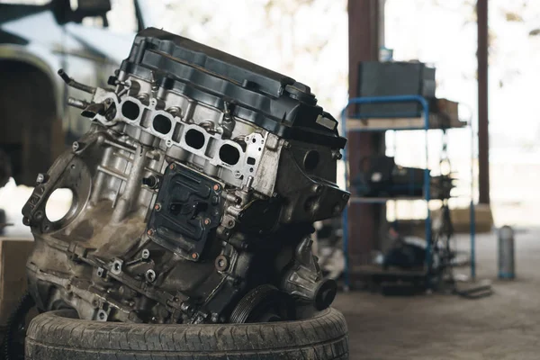 Opened old engine block interior part of ca — Stock Photo, Image