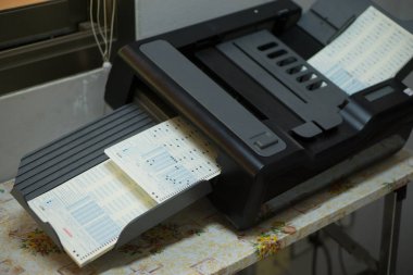 Optik işareti tanıma veya makine tarama en düşük Omr sayfası
