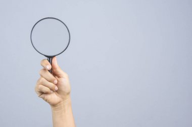 Kadın el holding Büyüteç