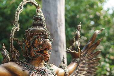 Garuda Asya kültürünün bronz heykeli