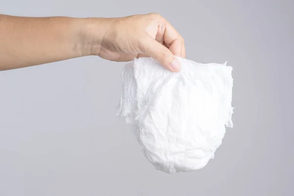 El bebek bezi kullanılan