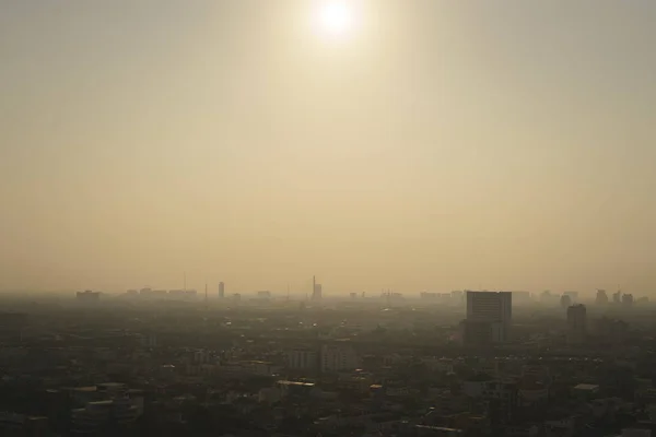 Bangkok, capital de Tailandia con polvo y humo — Foto de Stock