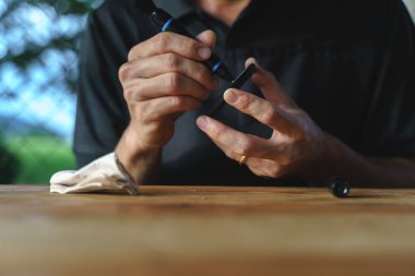 El temizleme lens filtresi