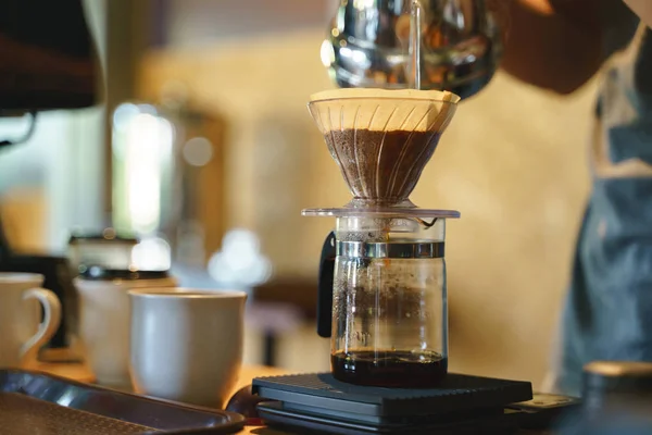 Капельница кофе — стоковое фото