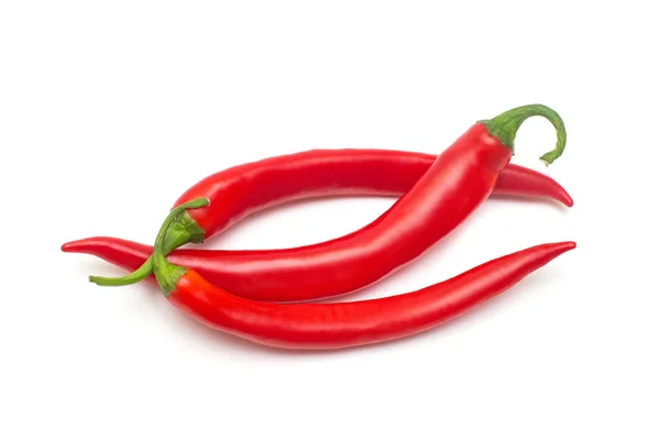 Piments Rouges Isolés Sur Fond Blanc Créatif Épicé Forte Couché — Photo